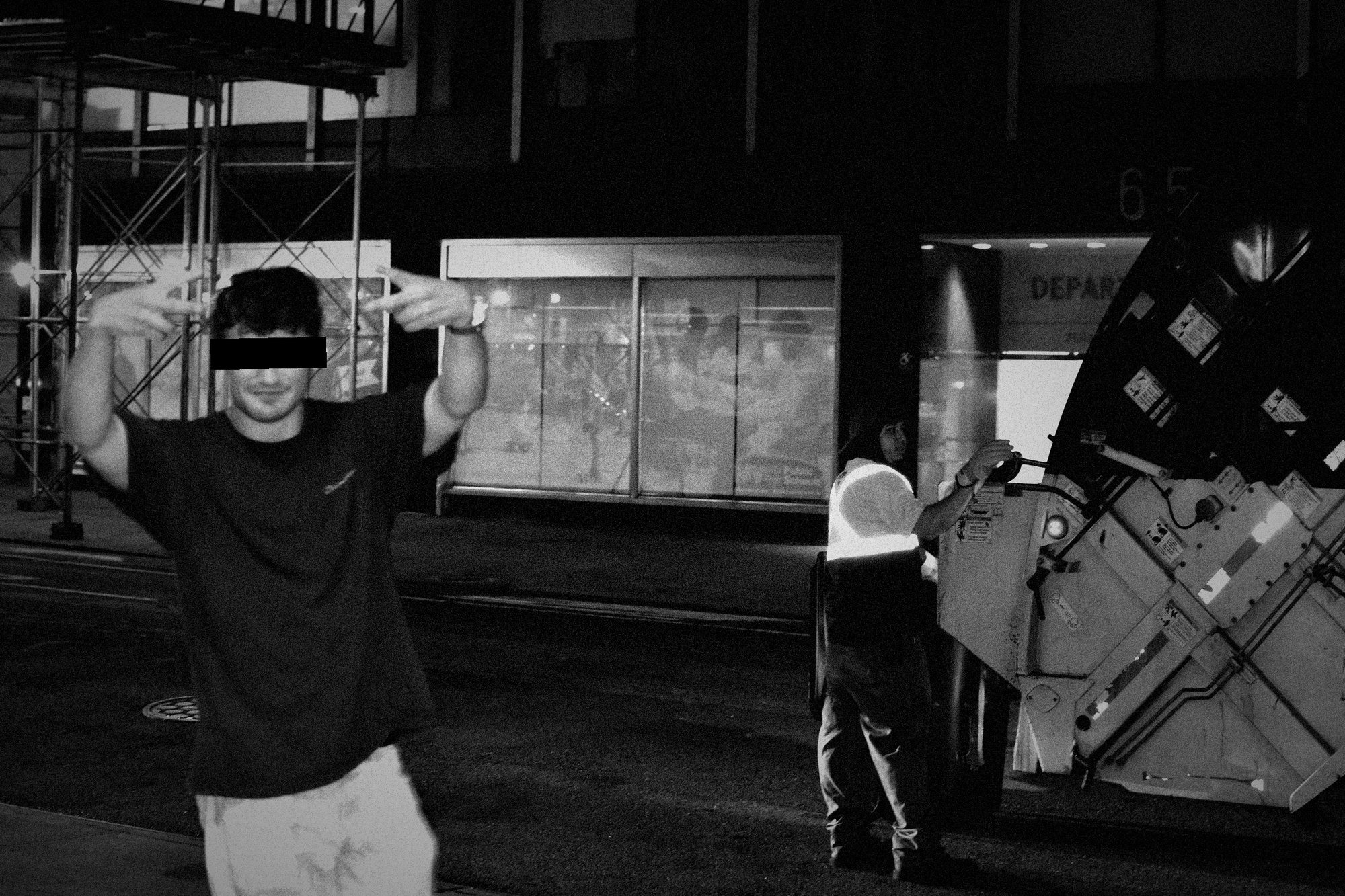 4839, bw